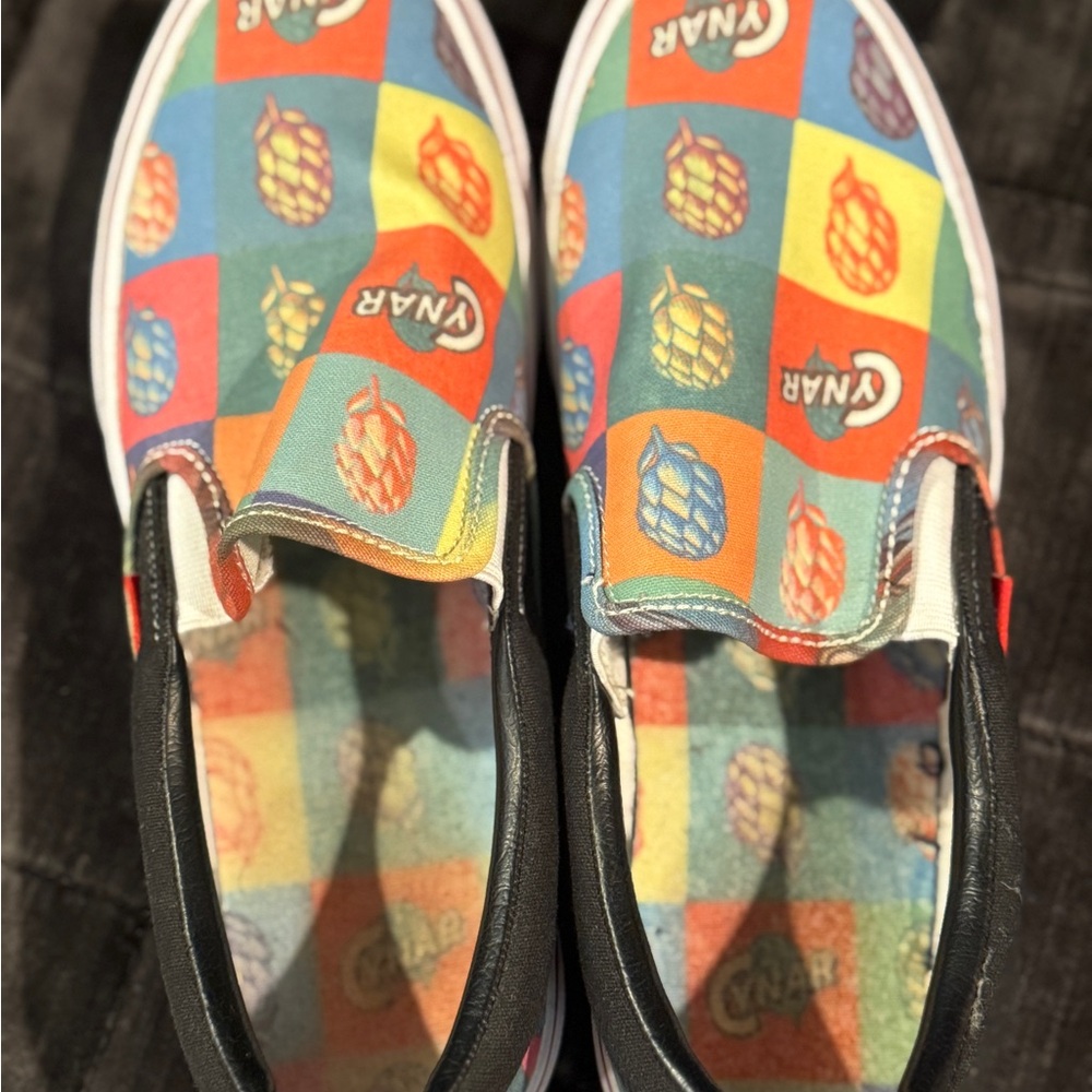Cynar Vans Slip-On Sneakers – Men’s Size 8